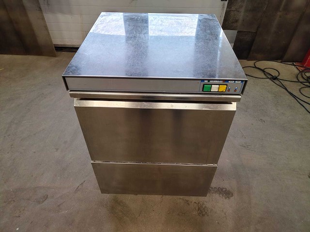 Spoelmachine - afbeelding 1 van  8