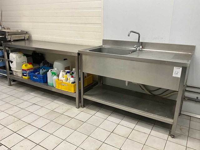 Spoeltafel en werktafel - afbeelding 1 van  4