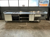 Spoeltafel met gasfornuis en oven - afbeelding 2 van  10