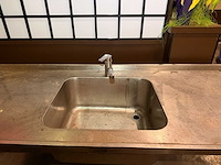 Spoeltafel met kraan - afbeelding 2 van  3