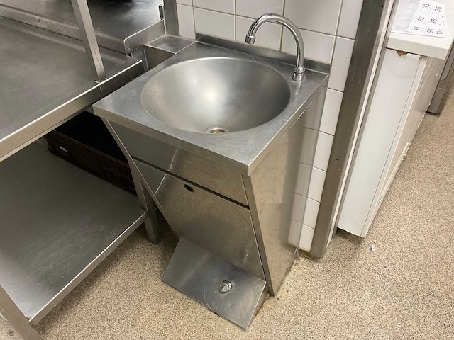 Spoeltafel - afbeelding 1 van  1