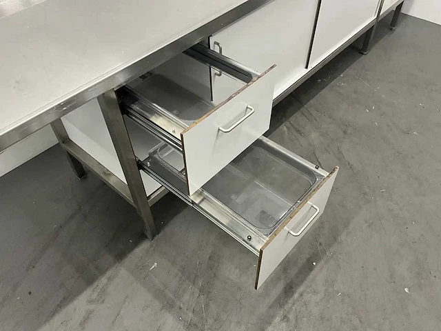 Spoeltafel - afbeelding 8 van  13