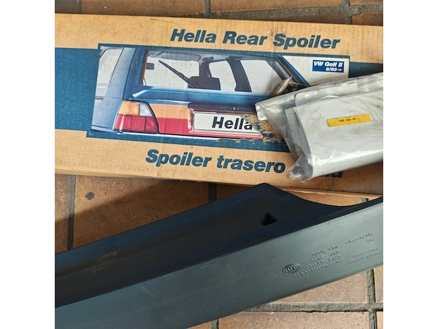 Spoiler vw golf, hella - afbeelding 2 van  2