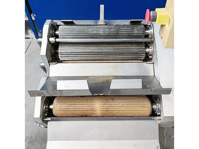 Spomasz - afbeelding 5 van  6