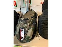 Sport en reistassen (8x) - afbeelding 5 van  7