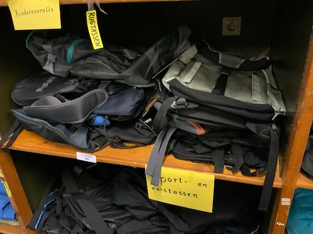 Sport en reistassen - afbeelding 2 van  8