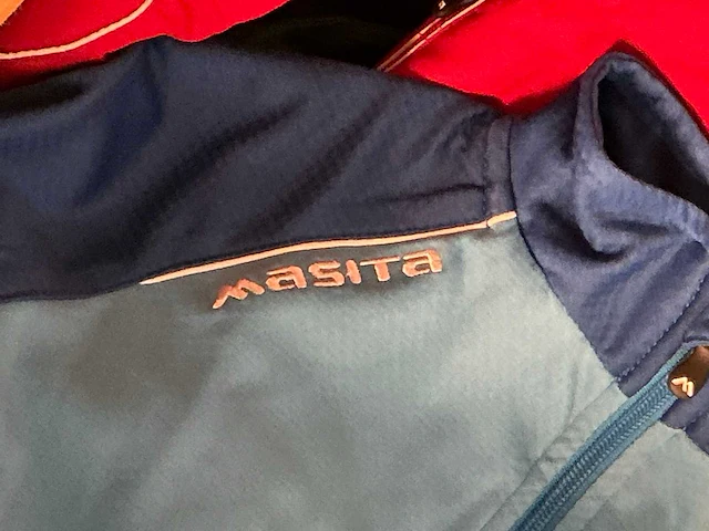 Sport kleding pallet - afbeelding 3 van  5
