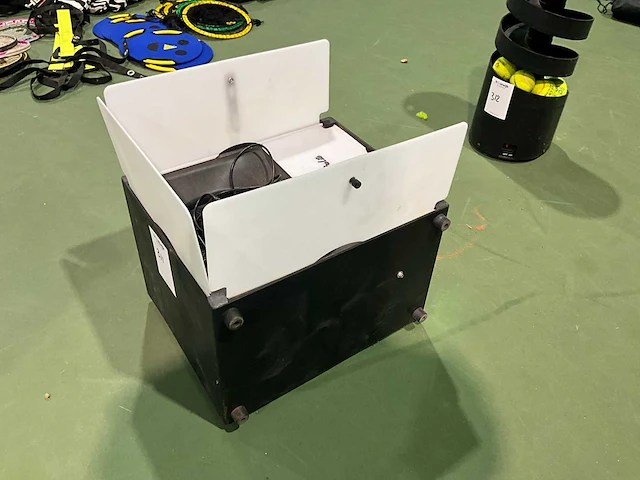 Sport tutor prolite tennisballen machine - afbeelding 3 van  3