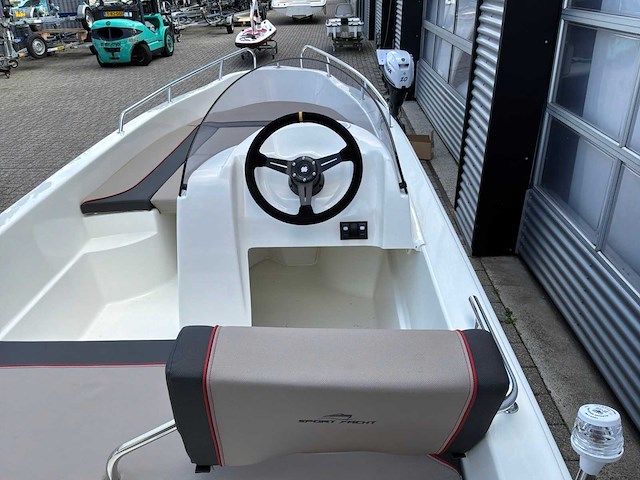 Sport yacht classic 470 sport consoleboot - afbeelding 4 van  21