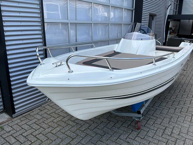 Sport yacht classic 470 sport consoleboot - afbeelding 17 van  21