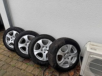 Sportvelgenset met winterbanden - afbeelding 1 van  3