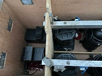 Spotlights in flightcase met inhoud - afbeelding 3 van  6