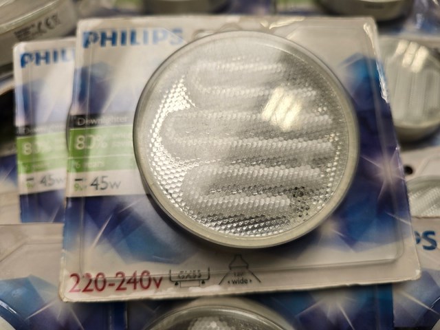 Spots philips partij, downlighter - afbeelding 2 van  3