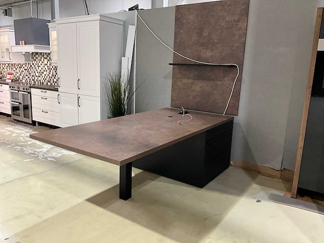 Spraaktafel met bureau - afbeelding 2 van  8