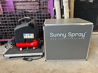 Spraytan-systeem met super silent profi 66 compressor sunny spray