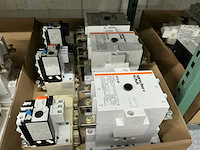 Sprecher+schuh divers schakelmateriaal - afbeelding 3 van  11