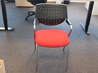 Spreektafel met vier stoelen bum made in italy. afmeting tafel 140 x 80 cm. - afbeelding 3 van  5