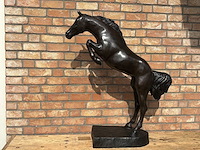 Springpaard sculptuur - afbeelding 1 van  3