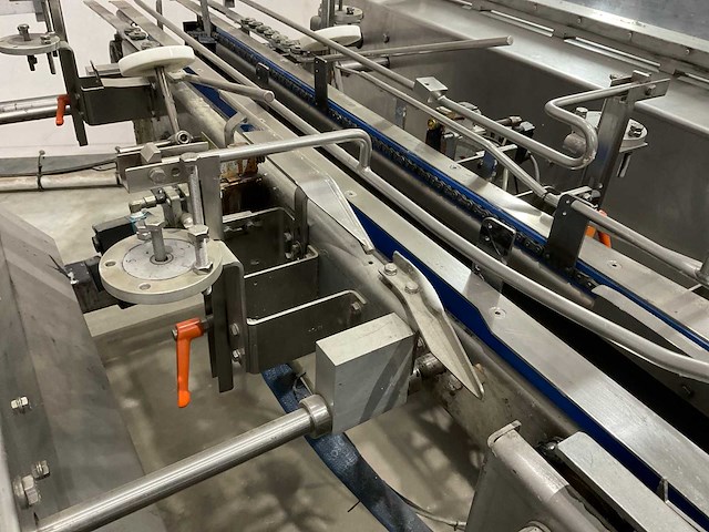 Sprinter - s 600 - dekselsluitmachine - afbeelding 8 van  25