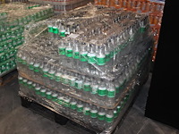 Sprite flesjes. 62 verpakkingen 12x330ml. totaal 744 stuks. bod is inclusief 111,60 euro statiegeldwaarde t... - afbeelding 2 van  2