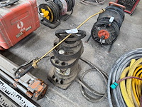 Spuit - overige beton toebehoren - afbeelding 2 van  2