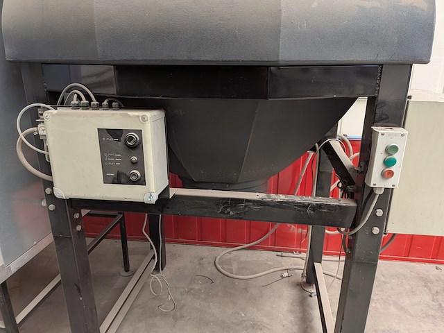 Spuitcabine, o.a. lucom - afbeelding 14 van  28