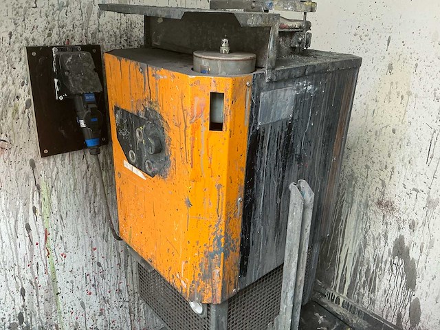 Spuiterij destileer-apparaat - afbeelding 3 van  7