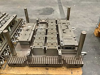 Spuitgietmatrijs (4x) - afbeelding 2 van  10