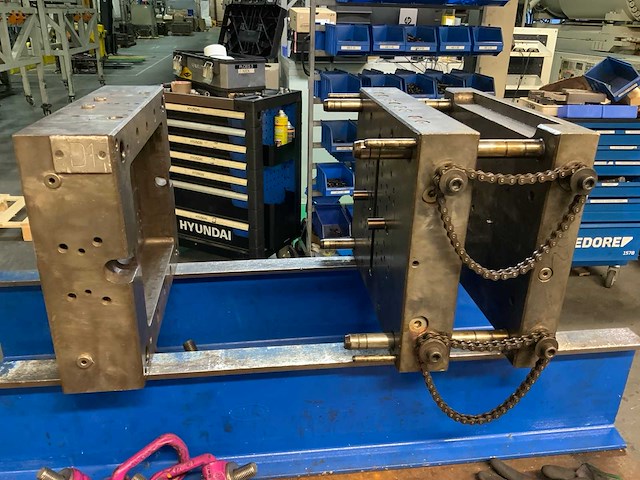 Spuitgietmatrijs huis - afbeelding 5 van  6