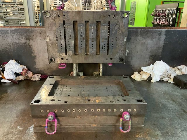 Spuitgietmatrijs huis - afbeelding 2 van  8