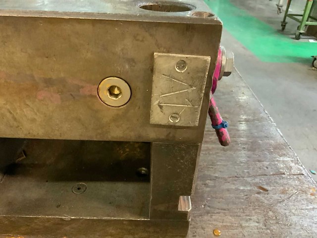 Spuitgietmatrijs huis - afbeelding 3 van  8