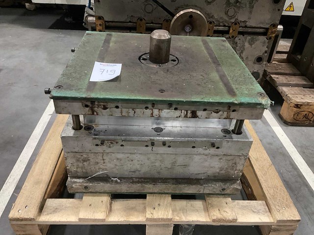 Spuitgietmatrijs huis - afbeelding 2 van  4