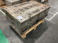 Spuitgietmatrijs huis - afbeelding 1 van  4