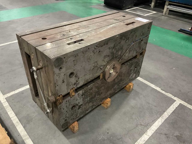 Spuitgietmatrijs huis - afbeelding 5 van  5