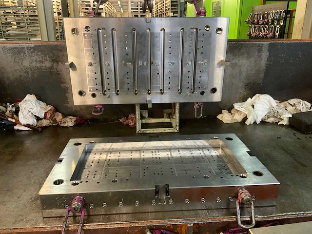 Spuitgietmatrijs - afbeelding 7 van  9