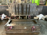 Spuitgietmatrijs - afbeelding 2 van  3