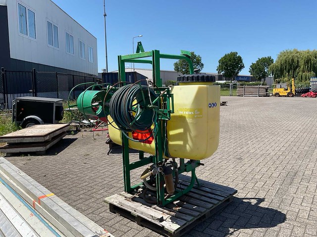 Spuitinstallatie - afbeelding 4 van  8
