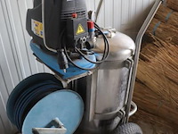 Spuitmachine v.v. airpress compressor type h200/6, tank & verlengkabelhaspel - afbeelding 4 van  11