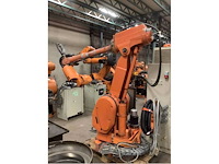 Spuitrobot - afbeelding 1 van  3