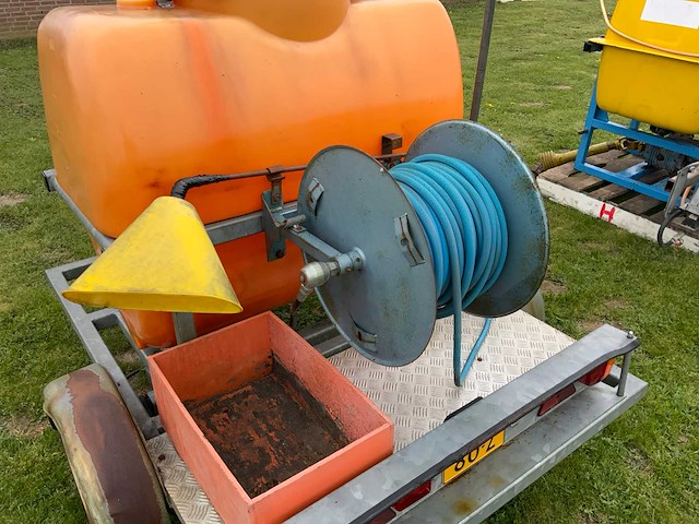 Spuitwagen - afbeelding 4 van  4