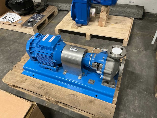 Spx cc-32-200 pompunit - afbeelding 3 van  7