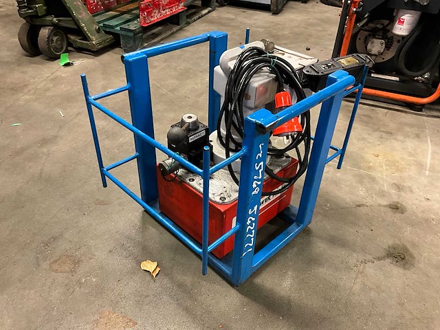Spx powerteam pe553-50-220 hydraulisch aggregaat - afbeelding 1 van  6