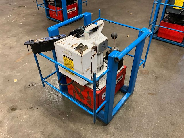 Spx powerteam pe553-50-220 hydraulisch aggregaat - afbeelding 3 van  6