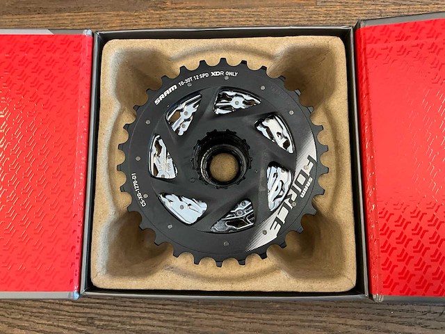 Sram force am cs xg 1270 d1 10-30 cassette - afbeelding 1 van  5