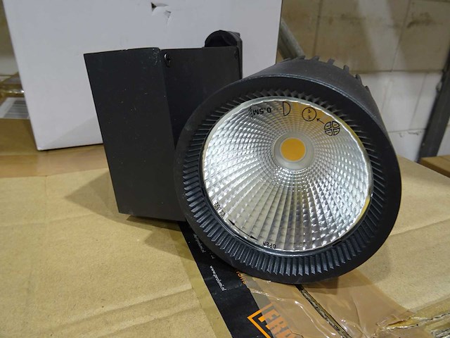 Srsnaz835m3028-70 - led railspot (72x) - afbeelding 3 van  5