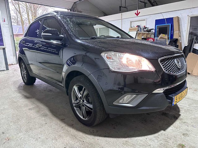 Ssangyong - korando - 2.0 xdi sapphire hr - 5-vrg-04 - afbeelding 13 van  17