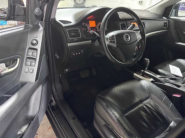 Ssangyong - korando - 2.0 xdi sapphire hr - 5-vrg-04 - afbeelding 16 van  18