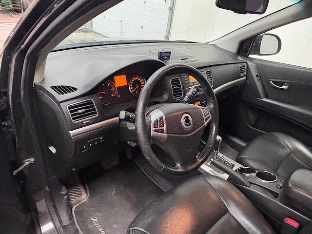 Ssangyong - korando - 2.0 xdi sapphire hr - bedrijfswagen - afbeelding 11 van  30
