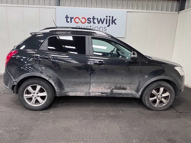 Ssangyong - korando - 2.0 xdi sapphire hr - bedrijfswagen - afbeelding 16 van  30
