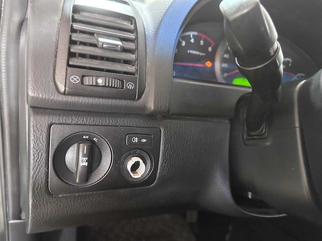 Ssangyong - rexton - rx 270 xdi dynamic automaat- 26-vpv-8- 2008 - afbeelding 4 van  19
